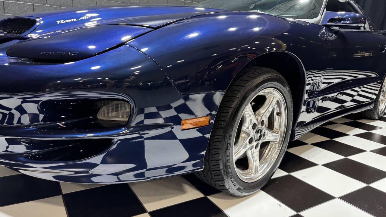 1999 Pontiac Firebird 77