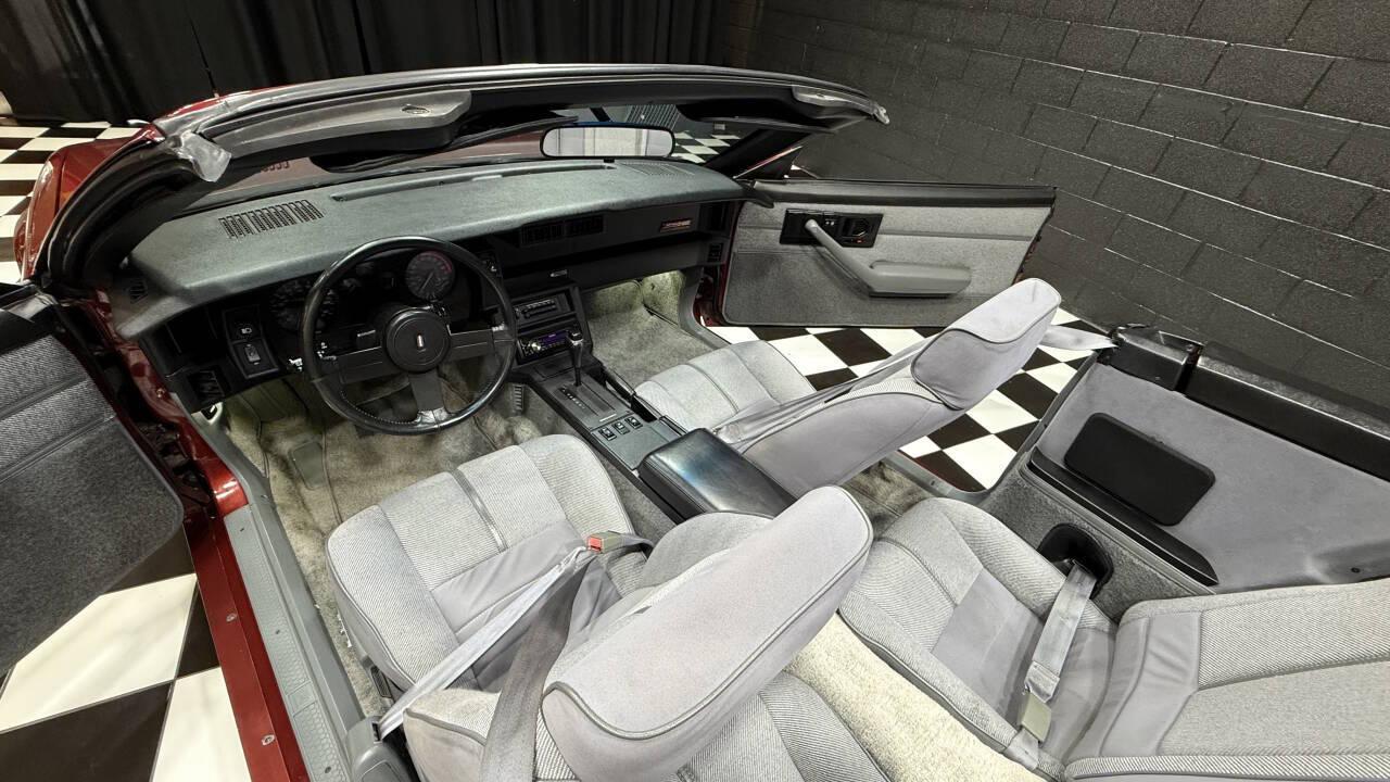 1988 Chevrolet Camaro 5