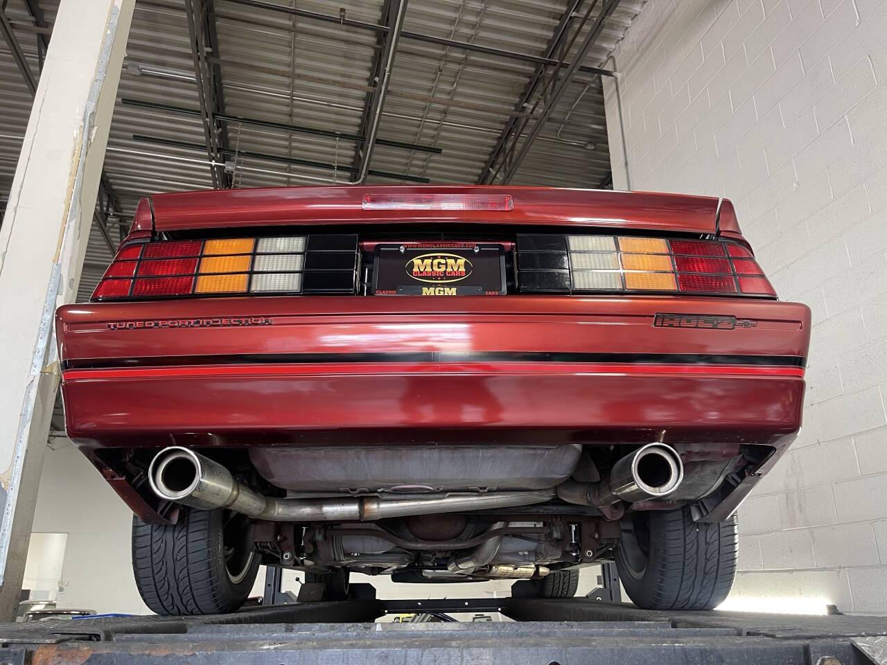 1988 Chevrolet Camaro 204