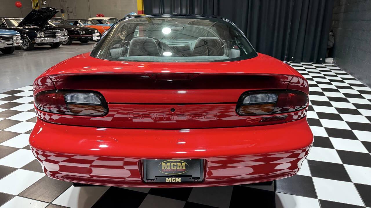 1998 Chevrolet Camaro 29