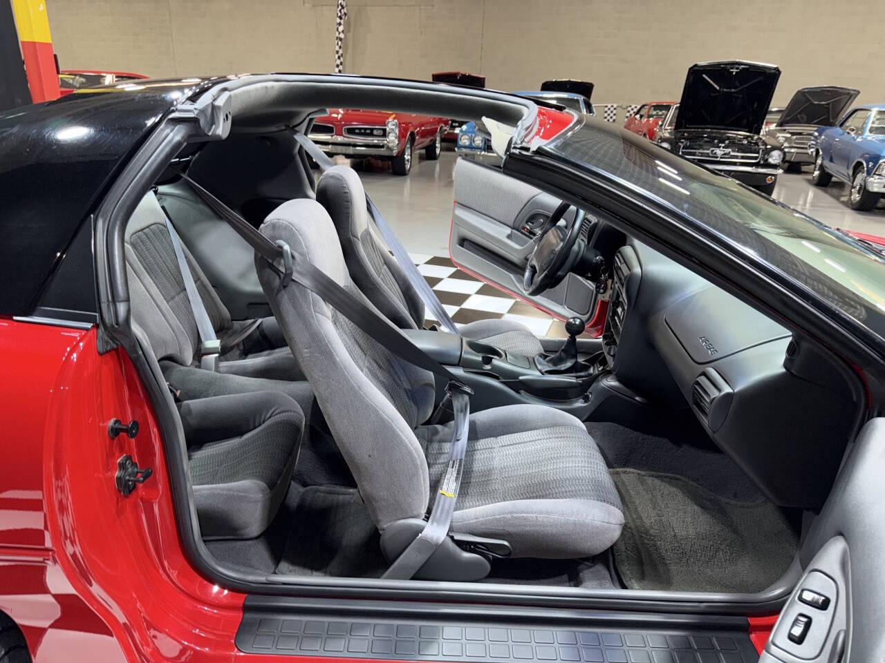 1998 Chevrolet Camaro 59