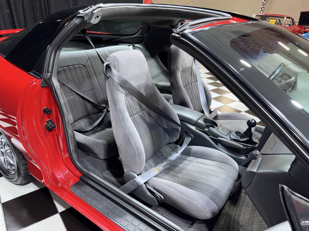 1998 Chevrolet Camaro 62