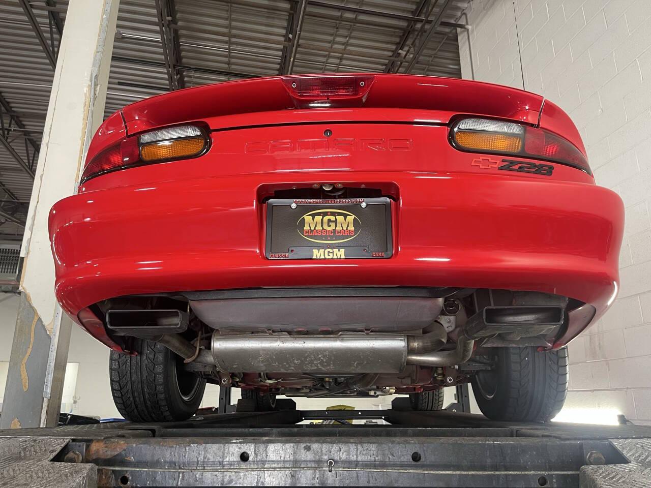 1998 Chevrolet Camaro 122