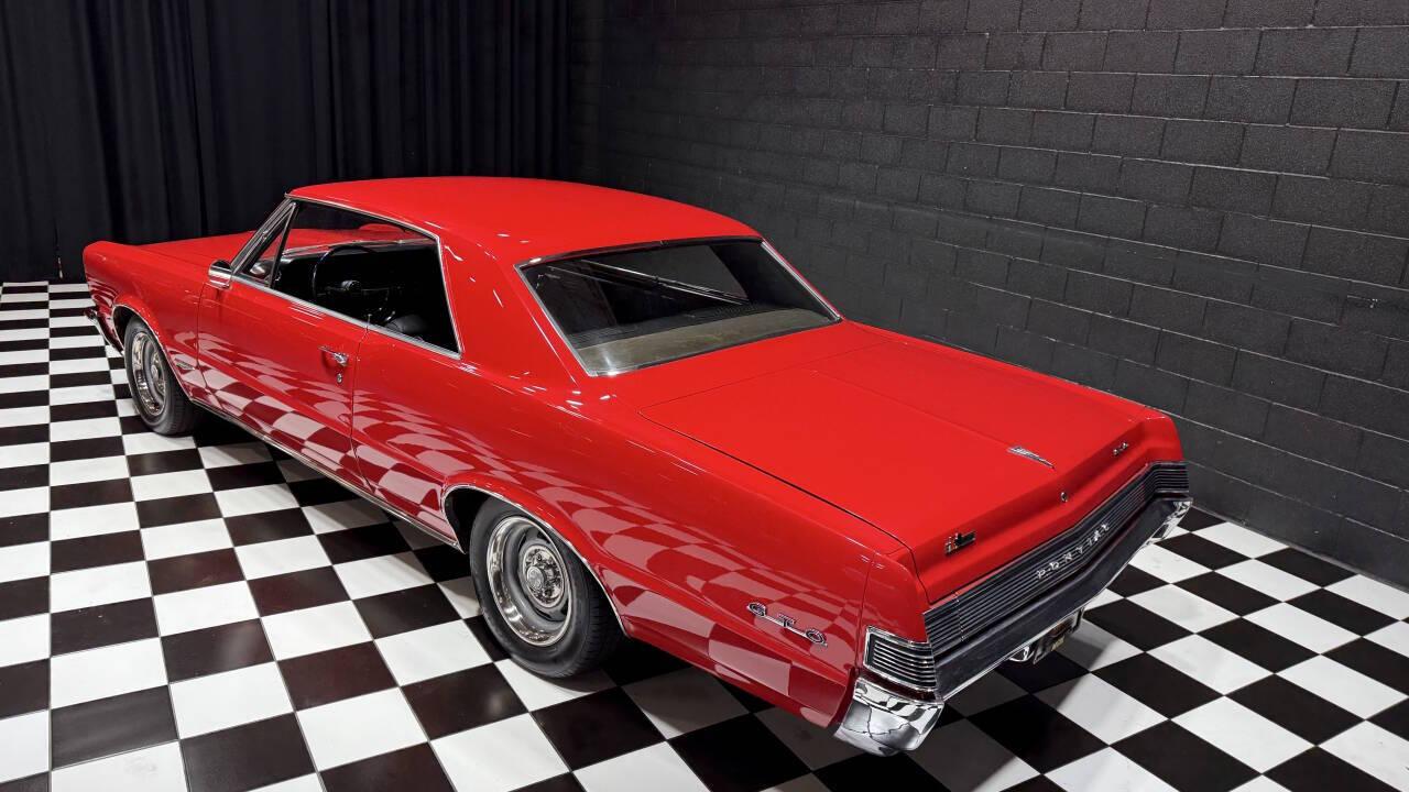 1965 Pontiac GTO 41
