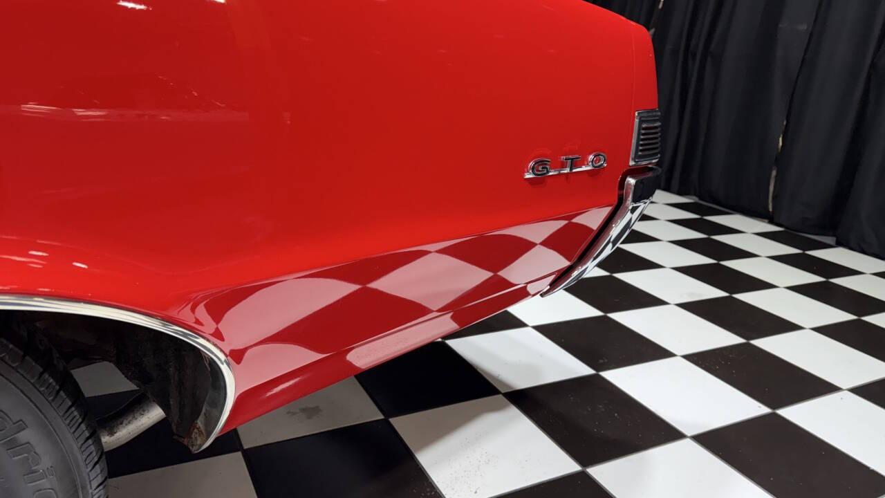1965 Pontiac GTO 86