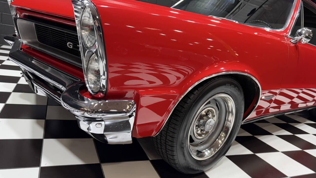1965 Pontiac GTO 102