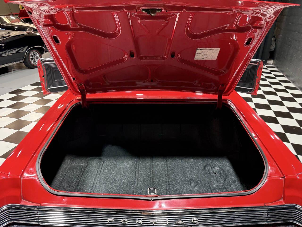 1965 Pontiac GTO 17