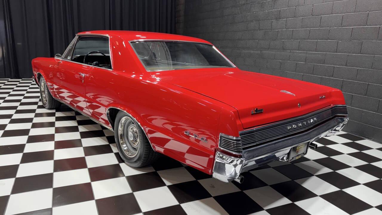 1965 Pontiac GTO 26