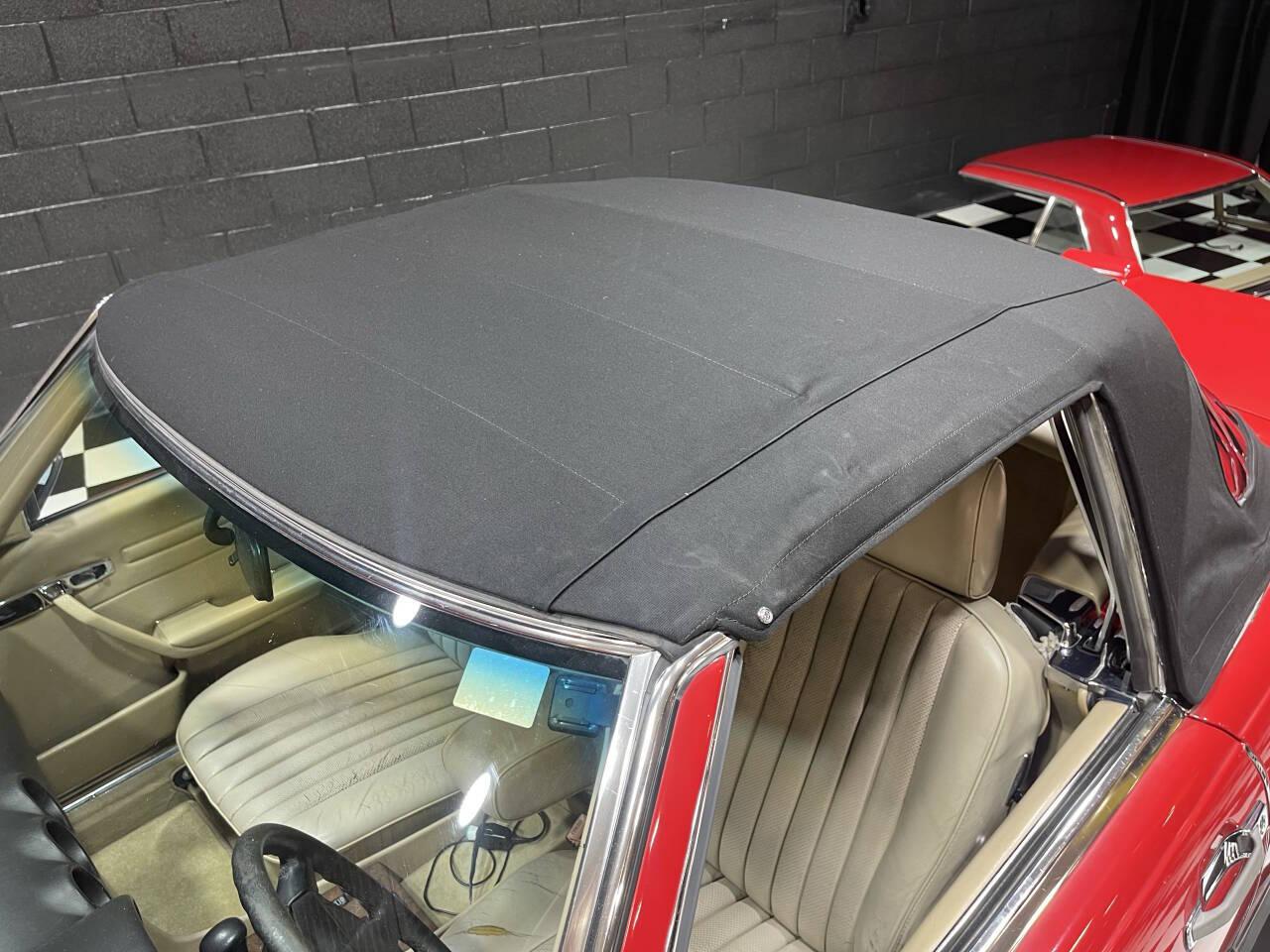 1989 Mercedes-Benz 560SL 76