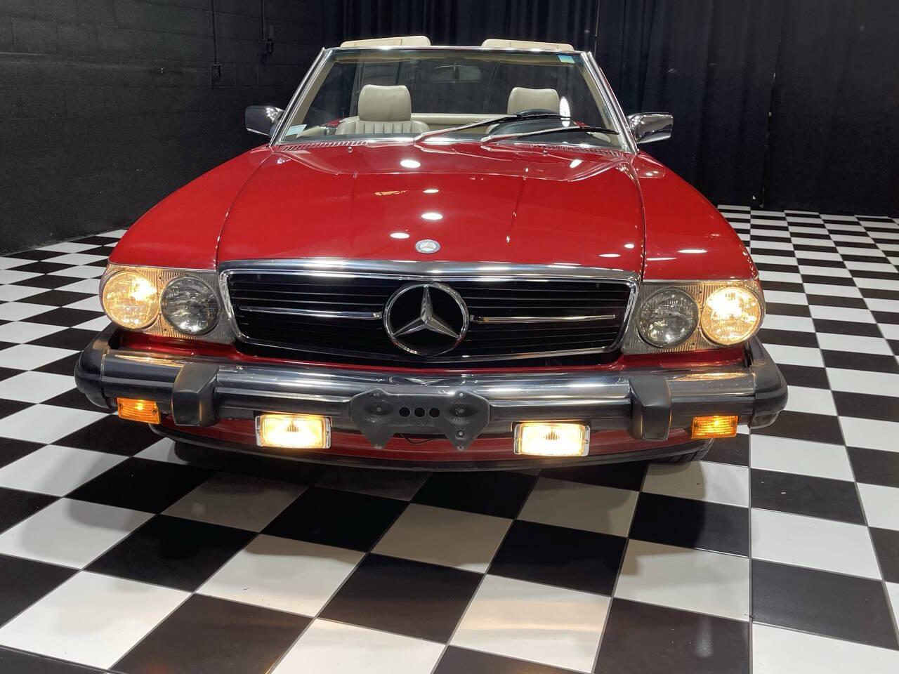 1989 Mercedes-Benz 560SL 168