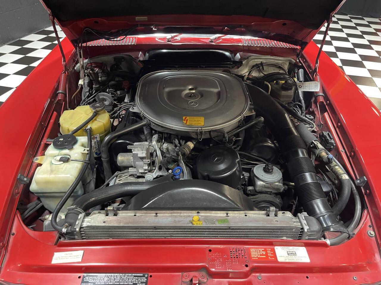 1989 Mercedes-Benz 560SL 275