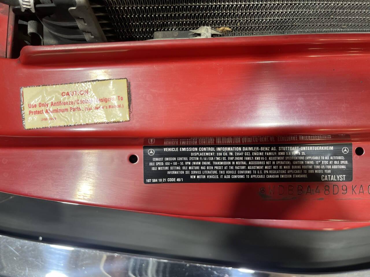 1989 Mercedes-Benz 560SL 295