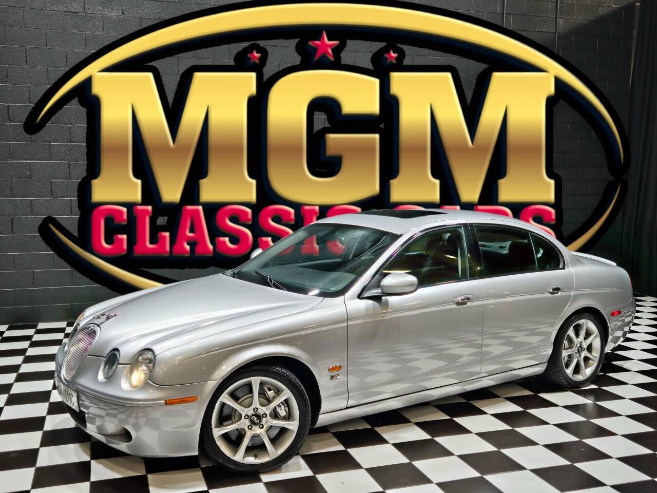 2005 Jaguar S-Type R 1