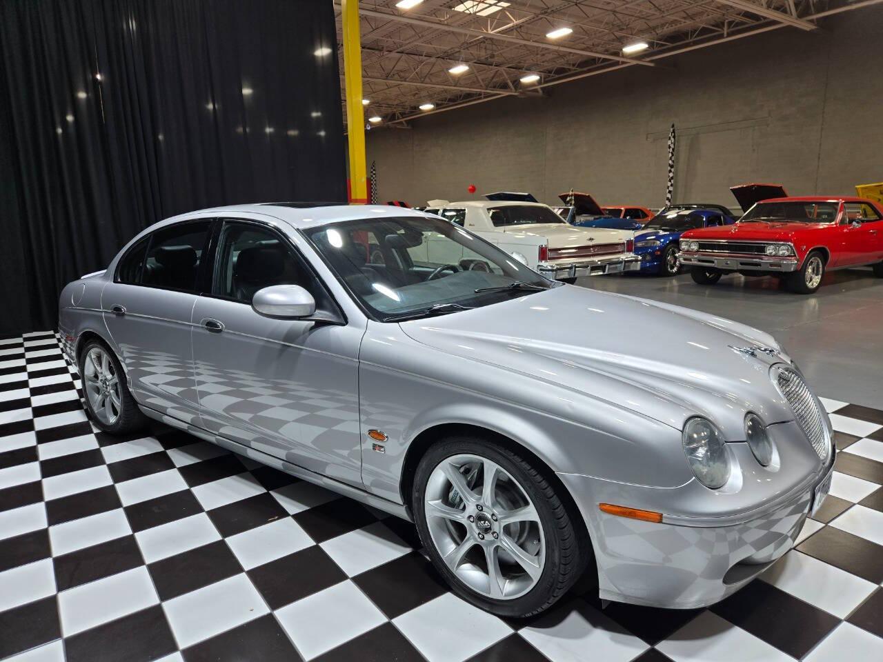 2005 Jaguar S-Type R 35