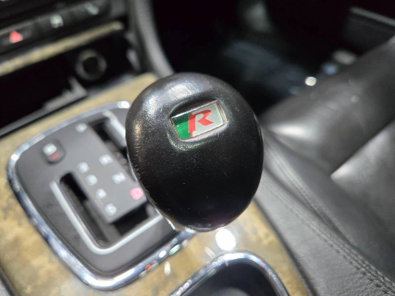 2005 Jaguar S-Type R 80
