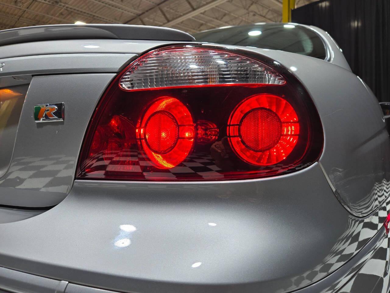 2005 Jaguar S-Type R 86