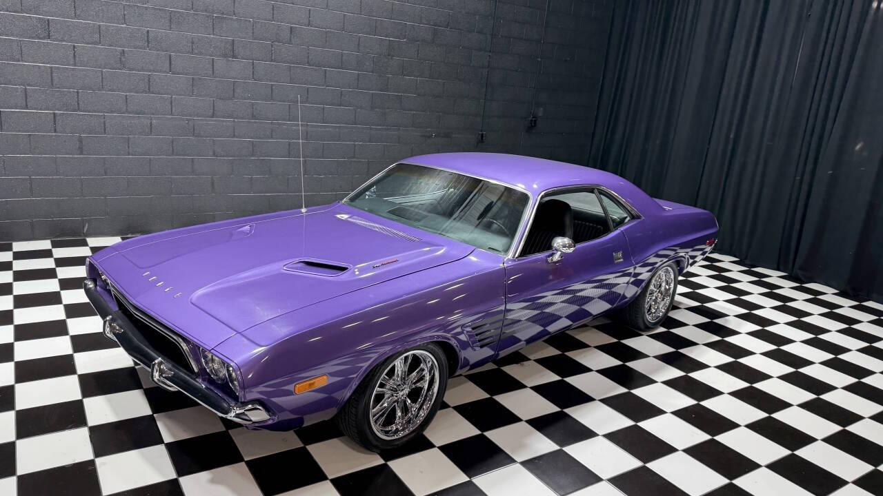 1972 Dodge Challenger 29