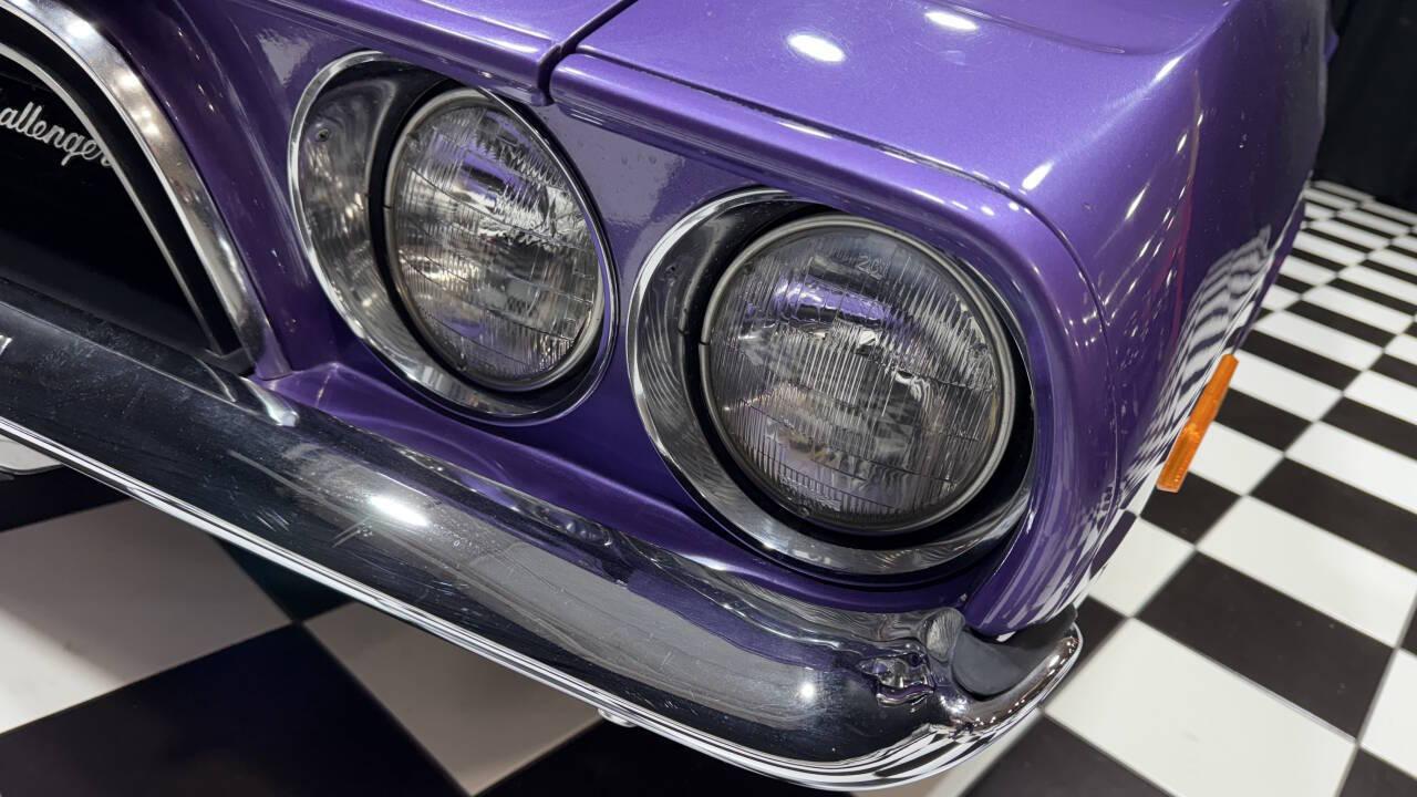 1972 Dodge Challenger 47