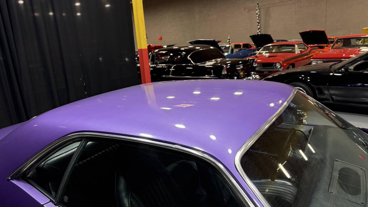 1972 Dodge Challenger 108