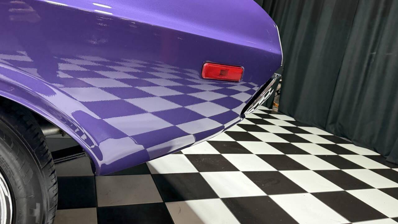 1972 Dodge Challenger 124