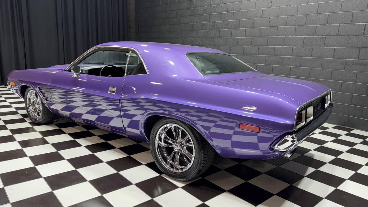 1972 Dodge Challenger 20