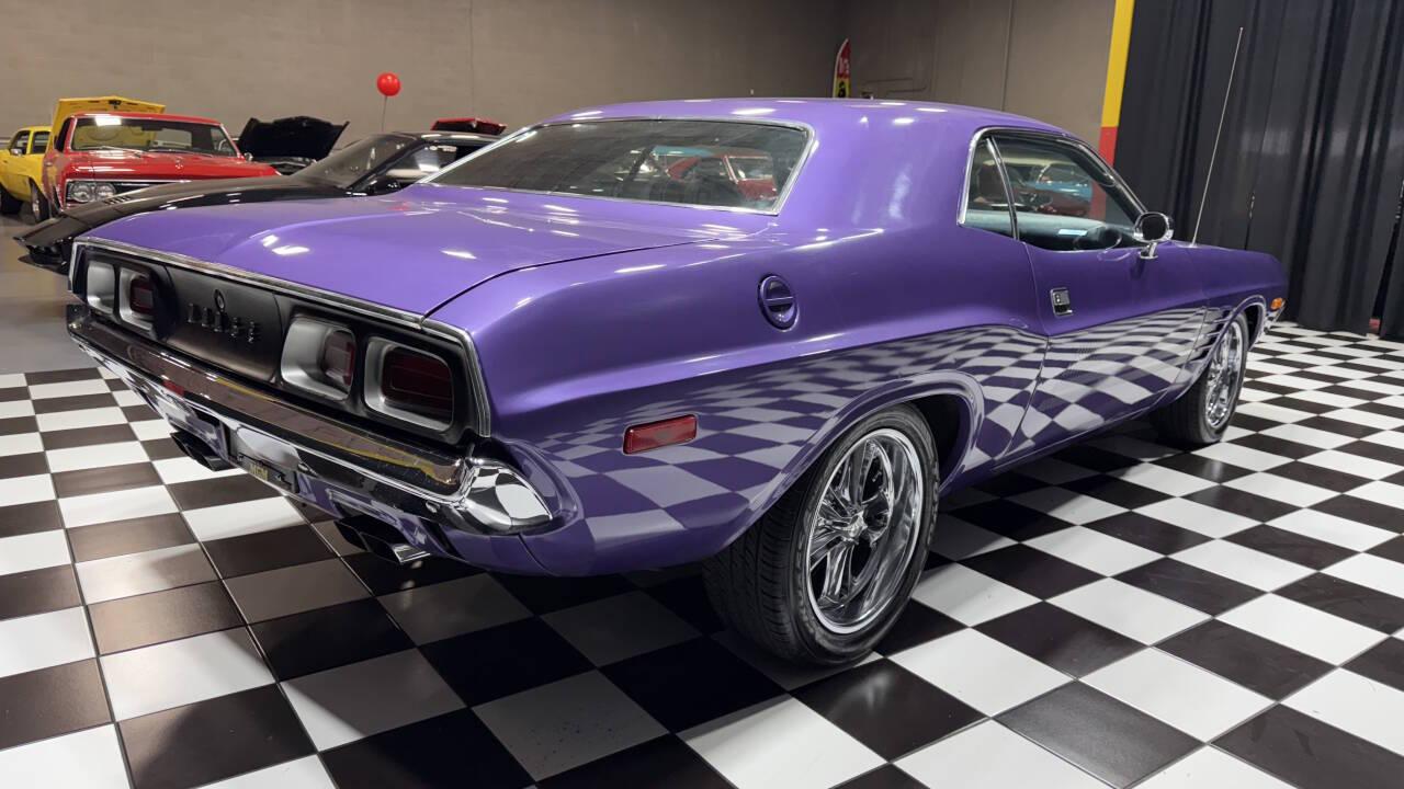 1972 Dodge Challenger 23