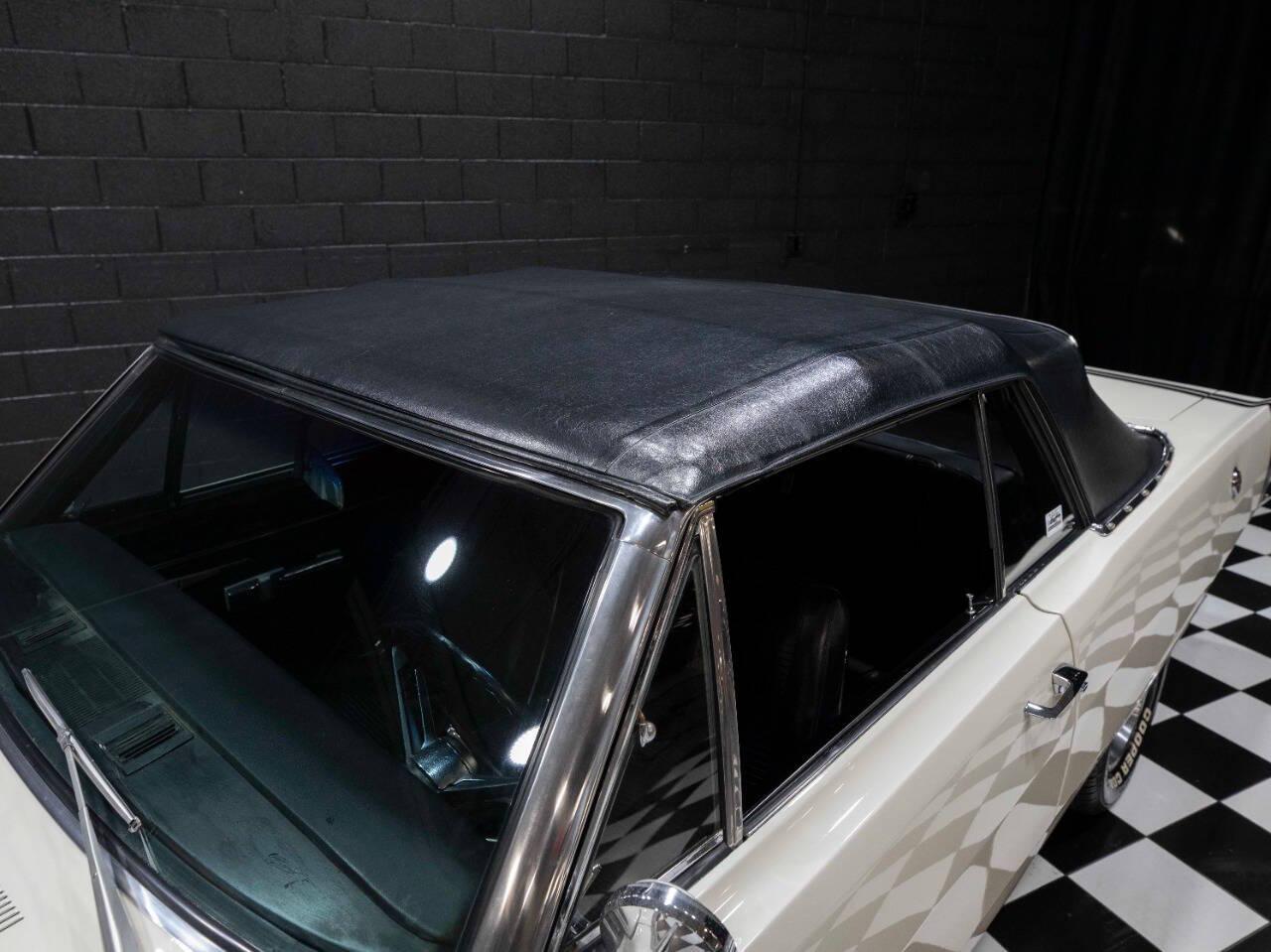 1967 Dodge Dart 32