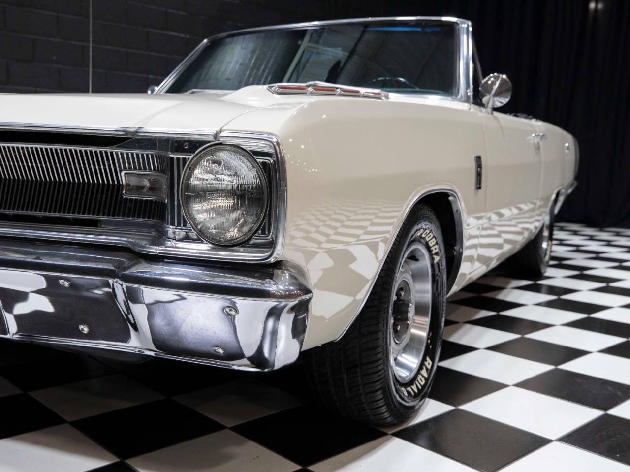 1967 Dodge Dart 44