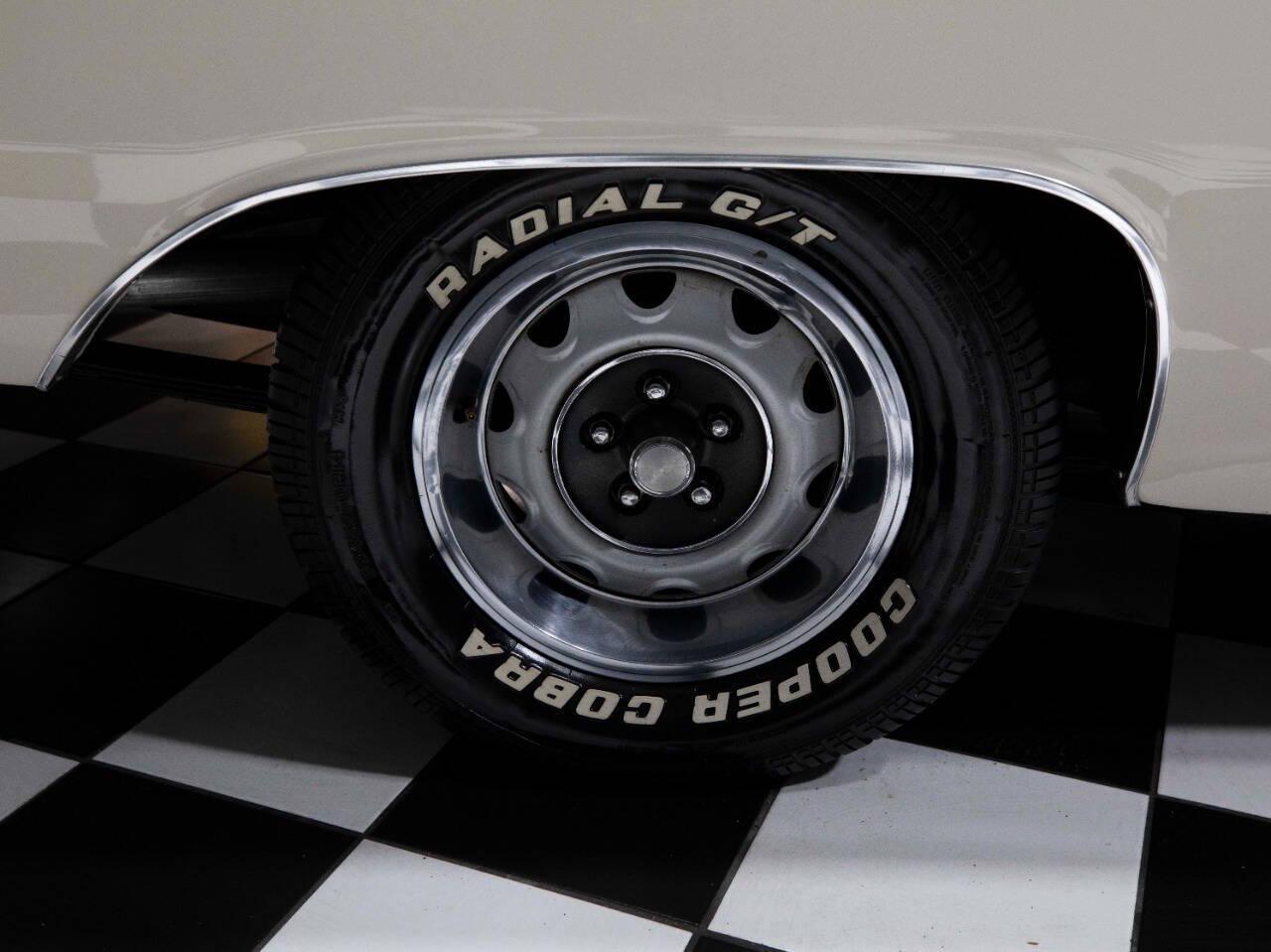 1967 Dodge Dart 100