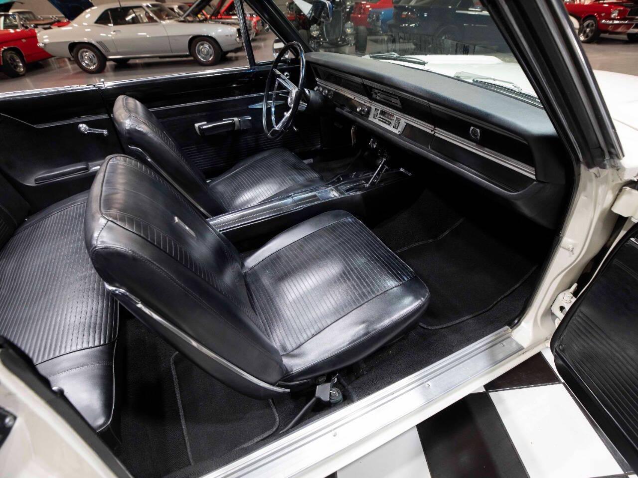 1967 Dodge Dart 110