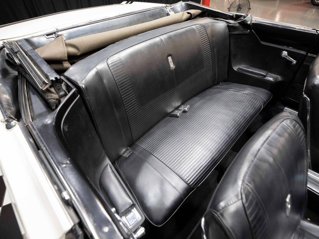 1967 Dodge Dart 114