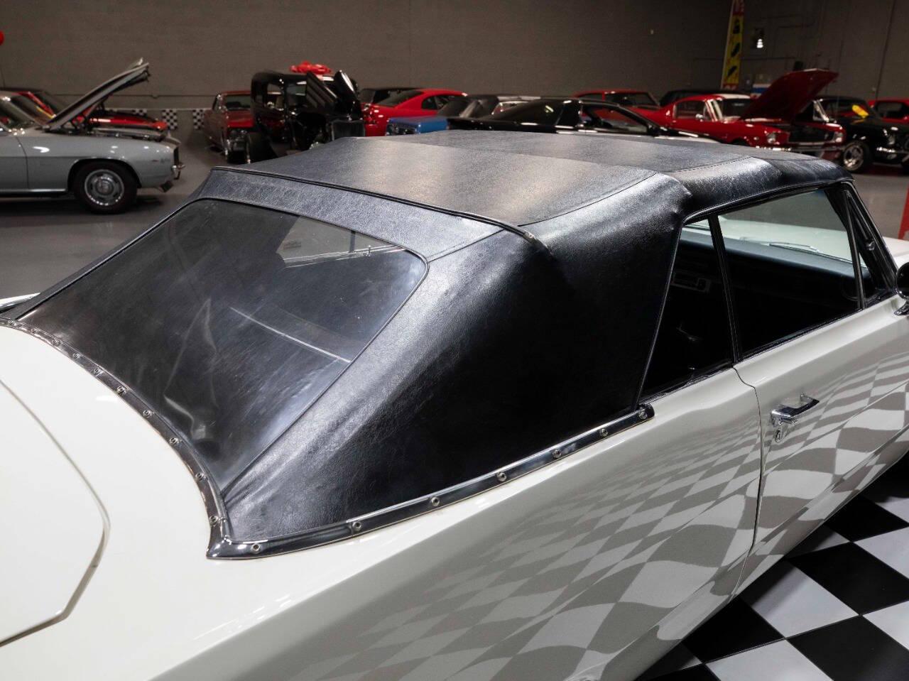1967 Dodge Dart 26