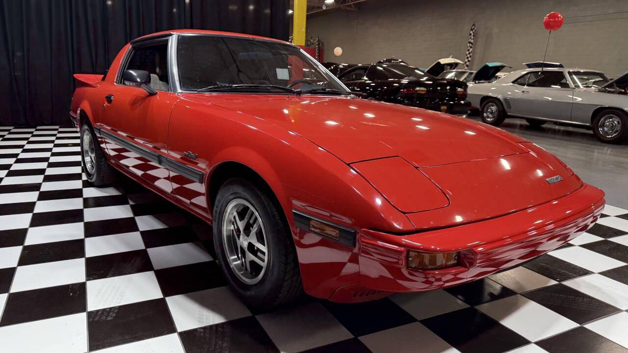 1985 Mazda RX-7 38