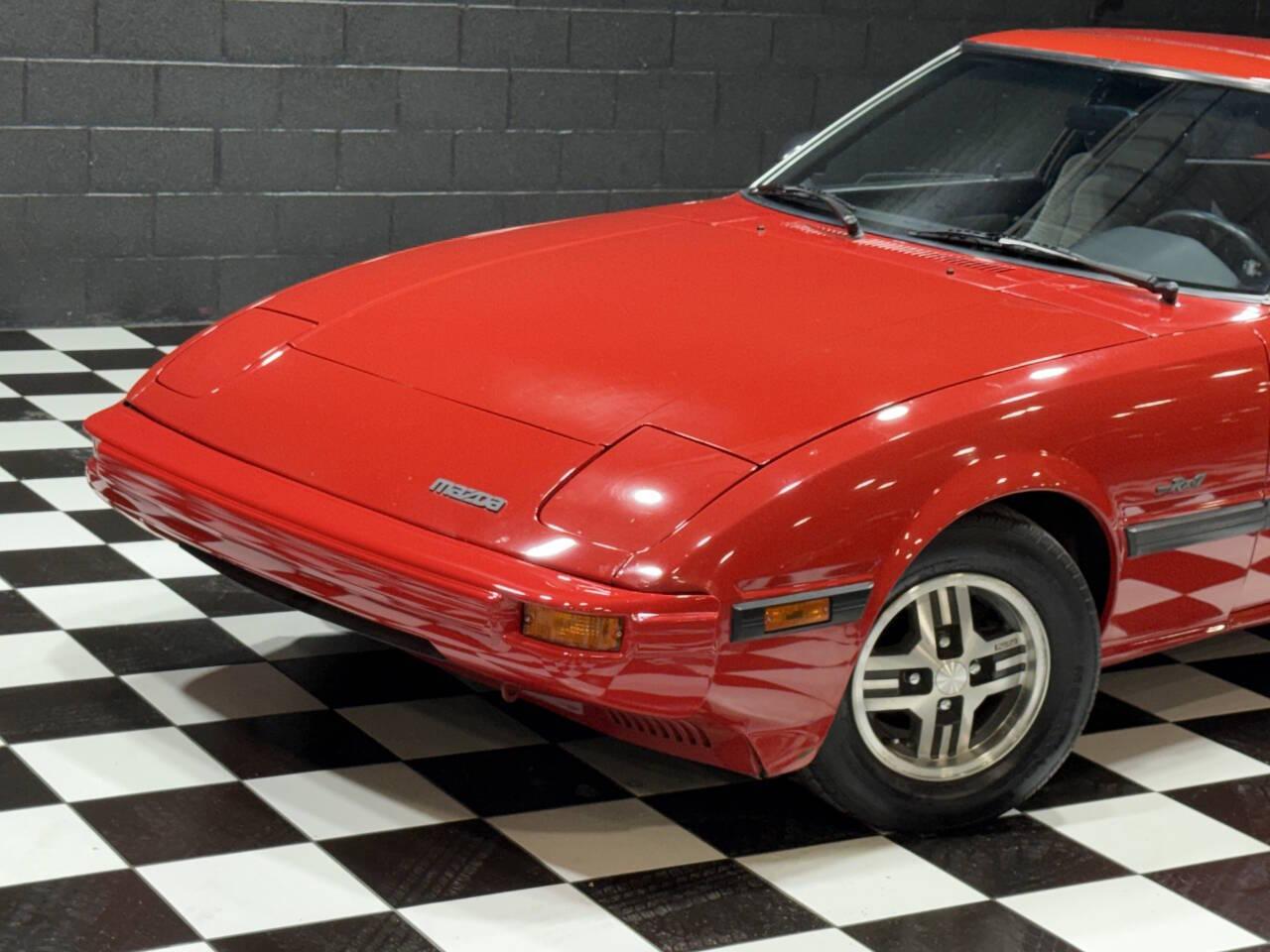 1985 Mazda RX-7 20