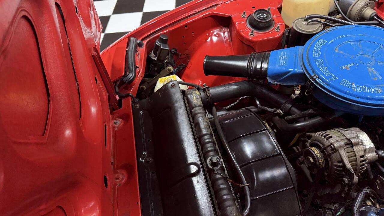 1985 Mazda RX-7 210
