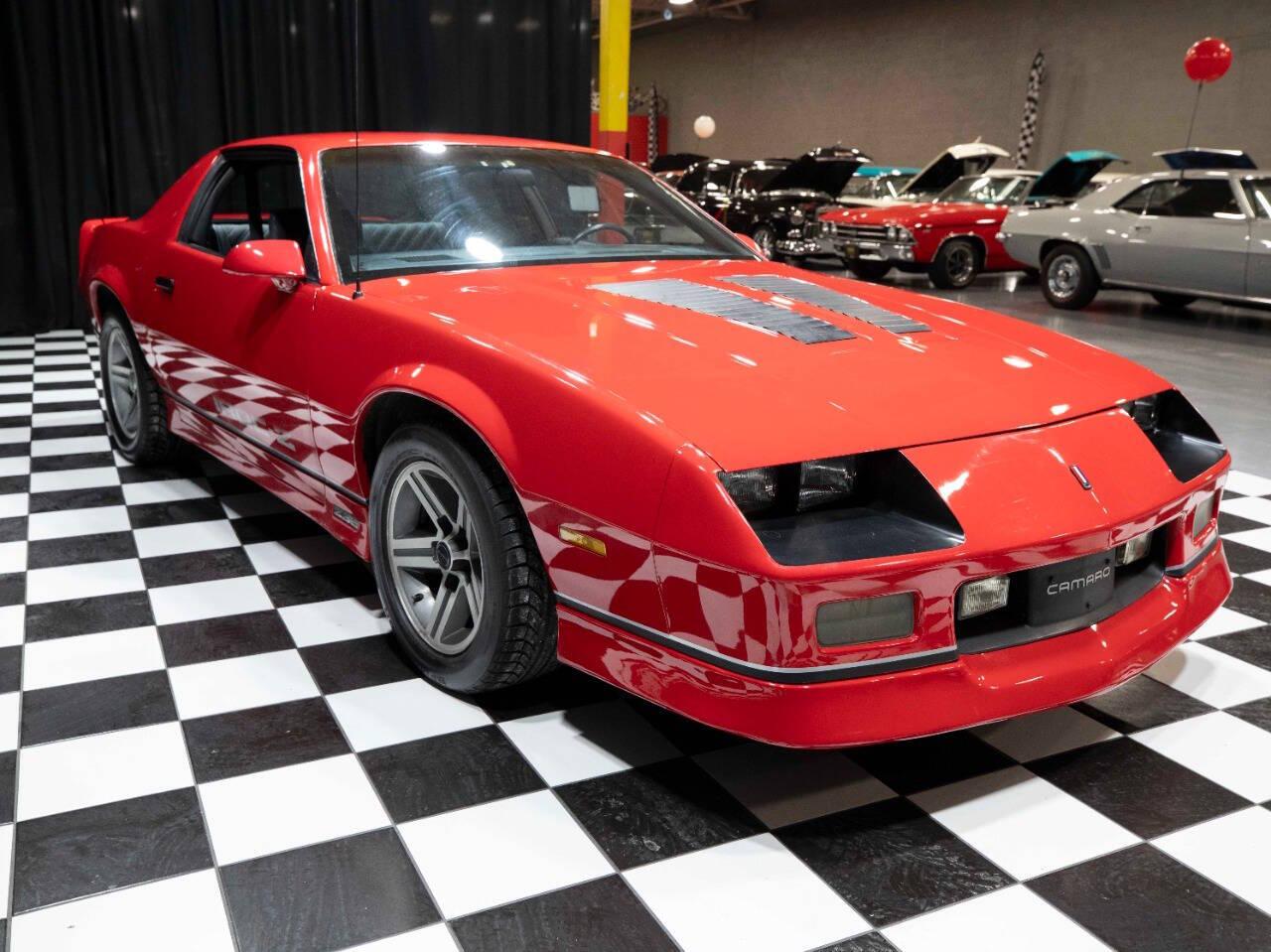 1987 Chevrolet Camaro 29