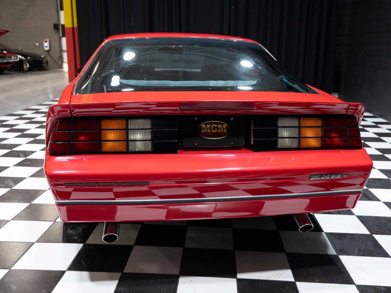 1987 Chevrolet Camaro 44