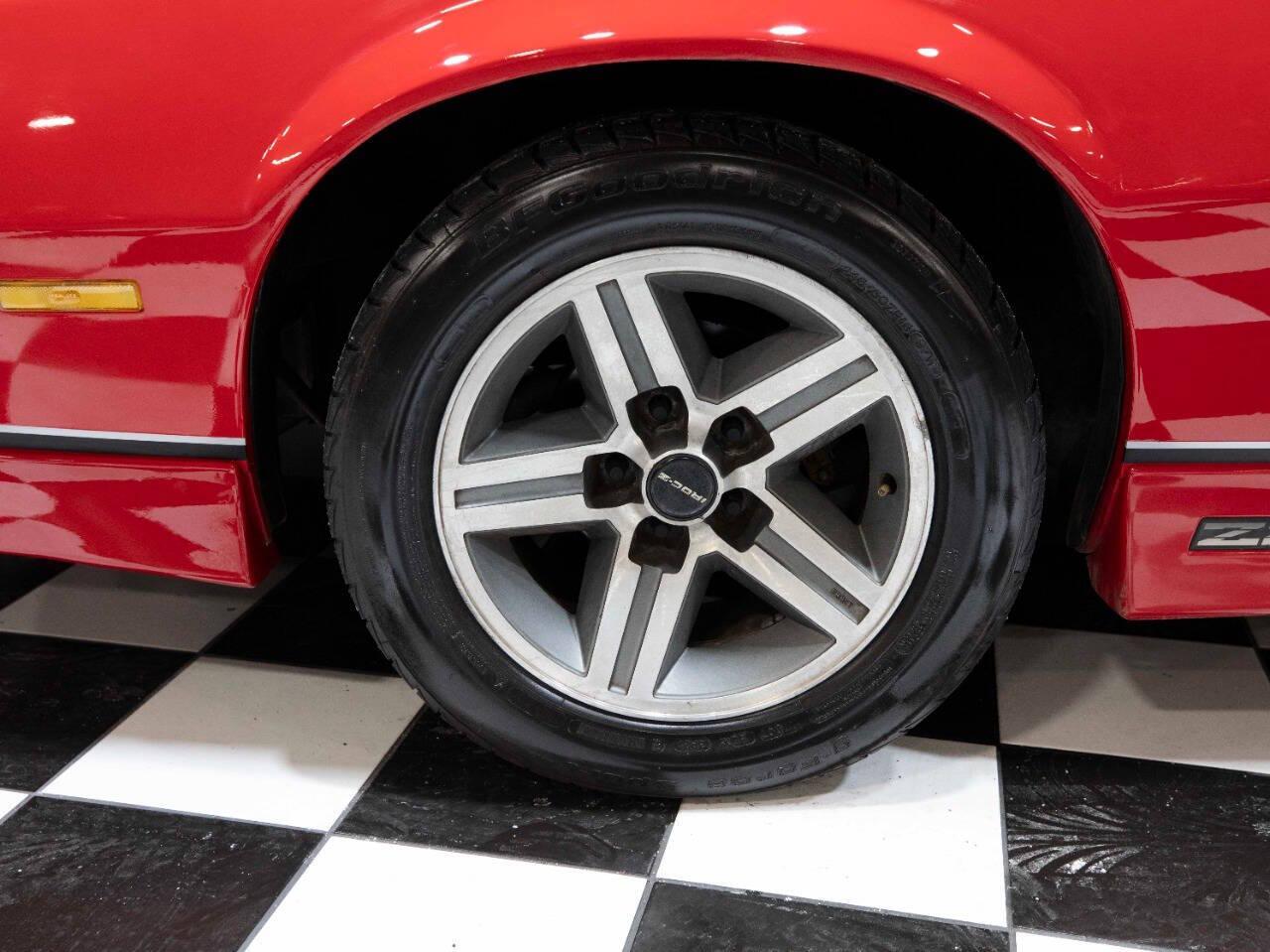 1987 Chevrolet Camaro 71