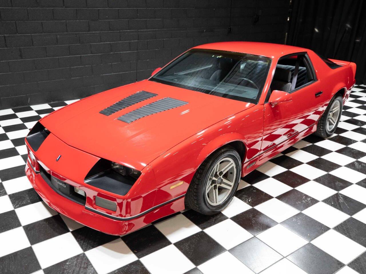 1987 Chevrolet Camaro 17