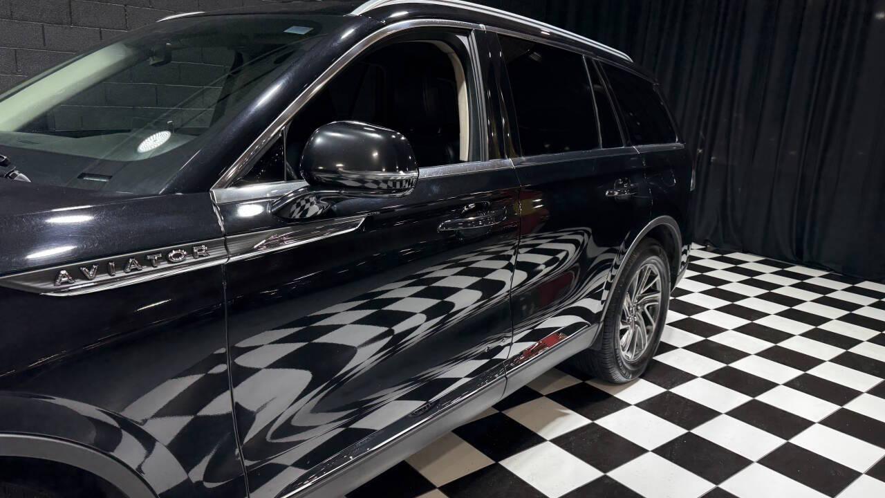 2021 Lincoln Aviator 92
