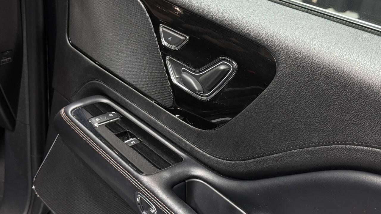2021 Lincoln Aviator 129
