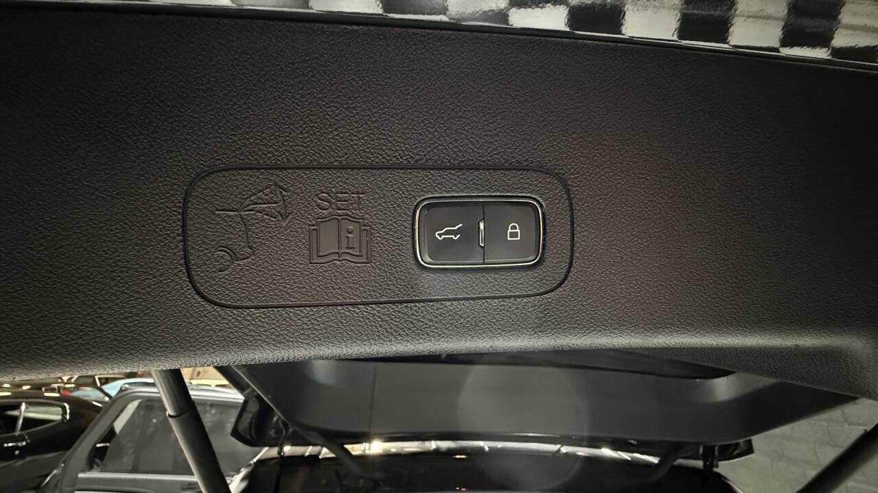 2021 Lincoln Aviator 187