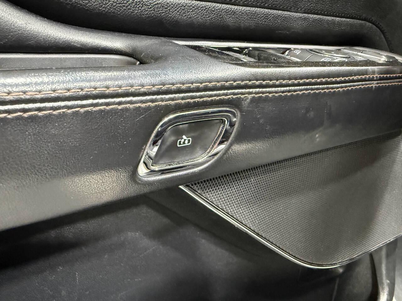 2021 Lincoln Aviator 198