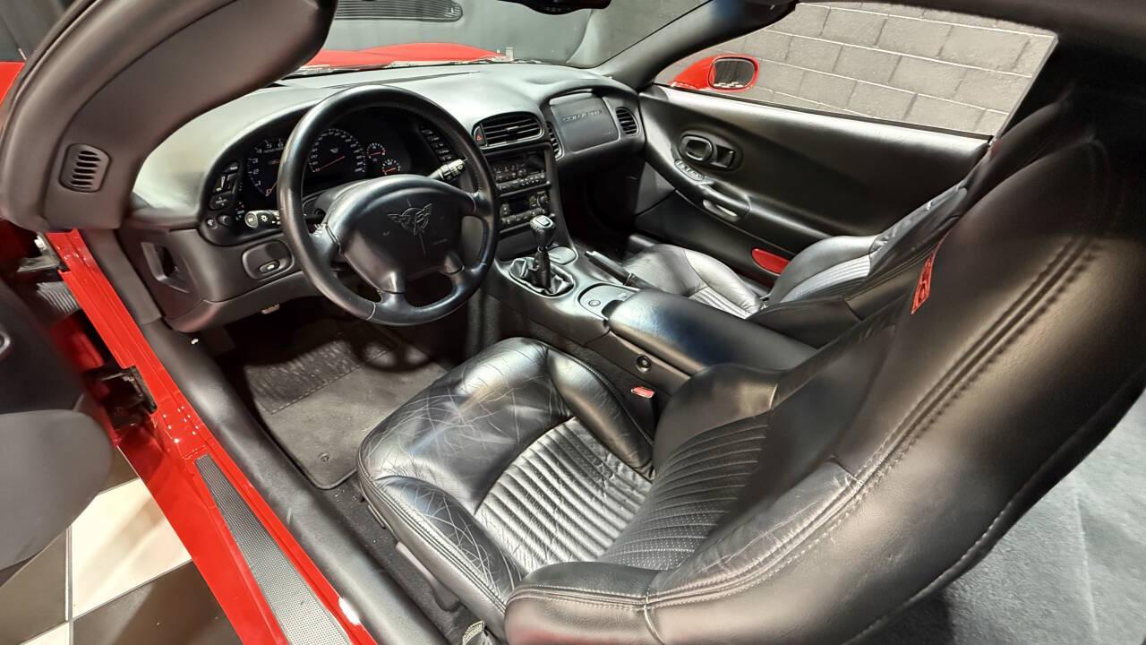 2003 Chevrolet Corvette 5