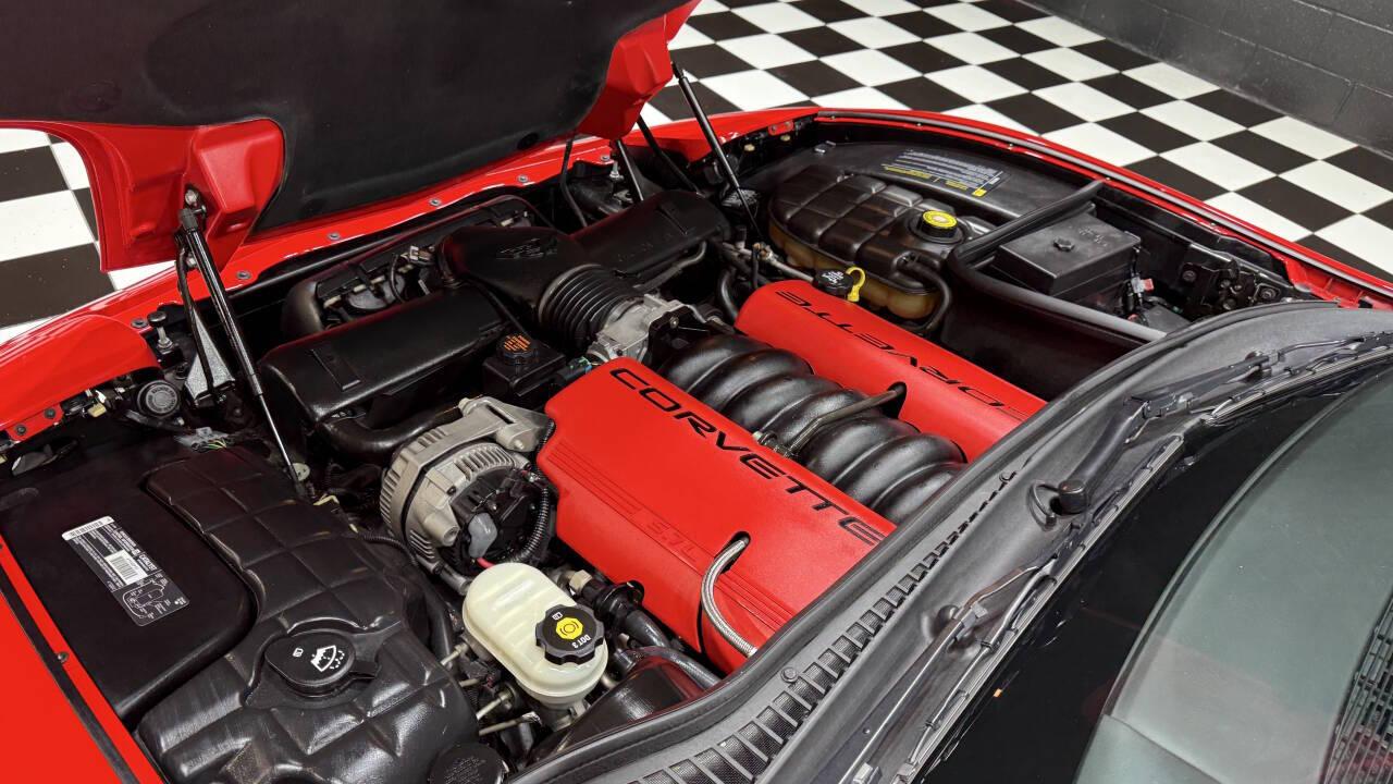 2003 Chevrolet Corvette 14
