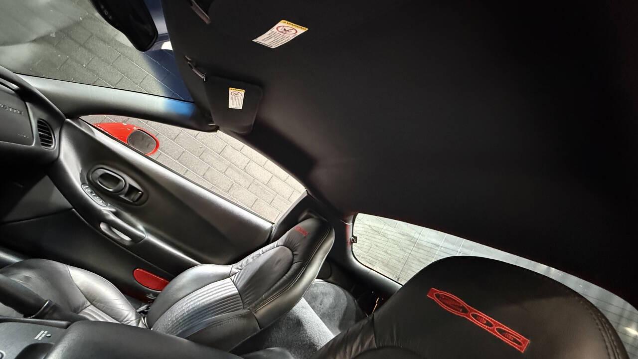 2003 Chevrolet Corvette 182