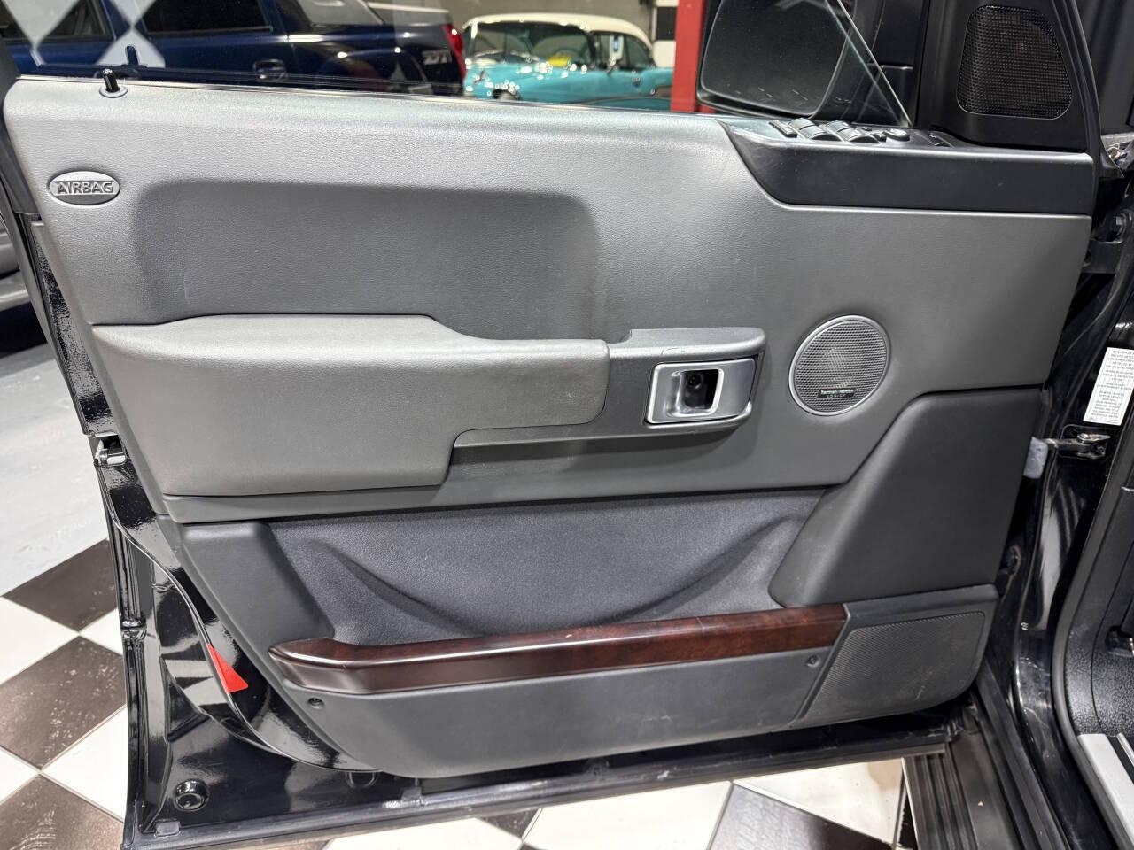 2005 Land Rover Range Rover 117