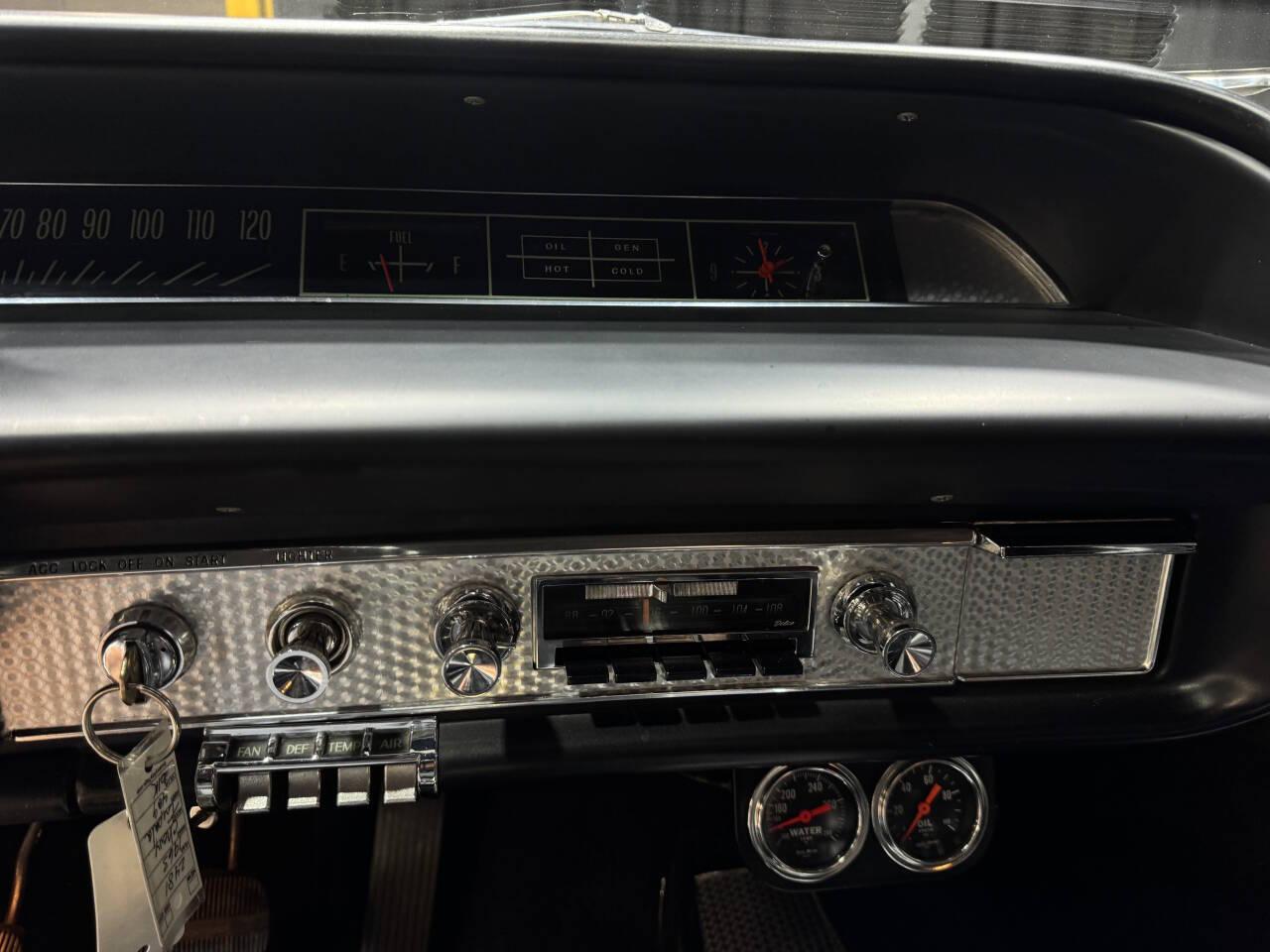 1963 Chevrolet Impala 155