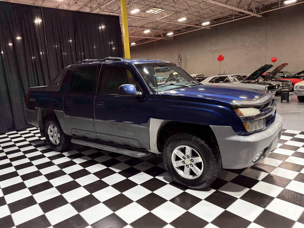 2002 Chevrolet Avalanche 36
