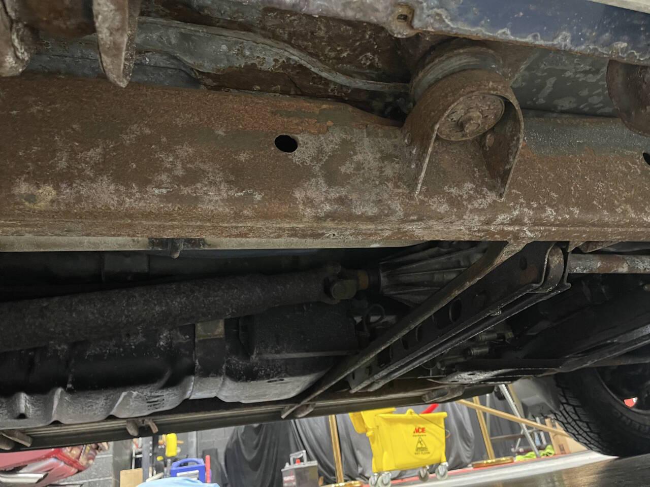 2002 Chevrolet Avalanche 65